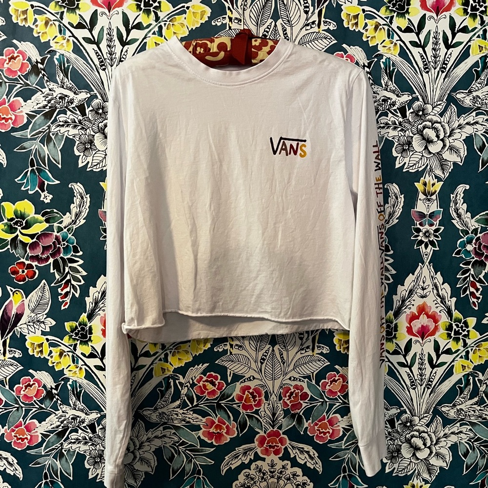 NWOT Vans: Women’s (m) long sleeve crop T-shirt
